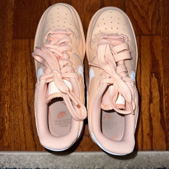 Nike Women's Air Force 1 Orange Pulse Size 5.5 - Picture 5 of 7